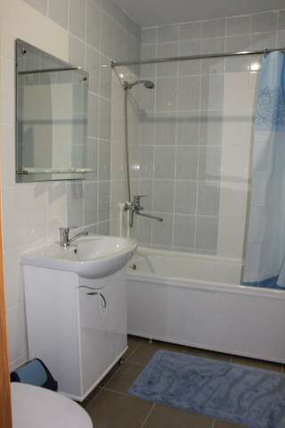 Гостиница Форсаж Набережные Челны Номер стандарт комфорт с 2 односпальными кроватями-3