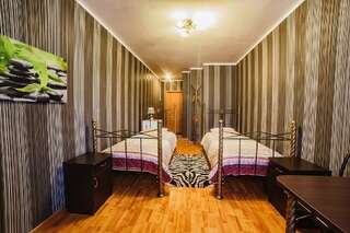 Гостиница Форсаж Набережные Челны Номер стандарт комфорт с 2 односпальными кроватями-2