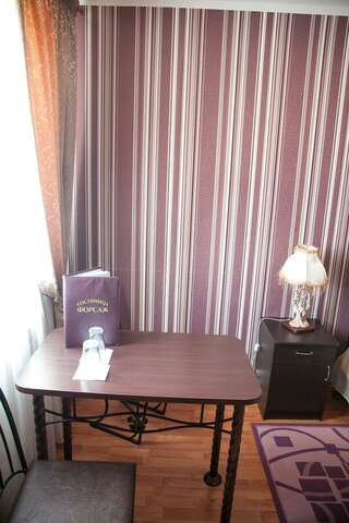 Гостиница Форсаж Набережные Челны Номер стандарт с 1 двуспальной кроватью-5